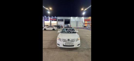 للبيع تيوتا كامري 2010 - 7