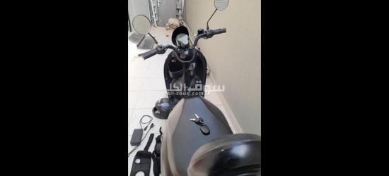 دباب بطة كهربائي مع لبس حماية وخوذة - 10